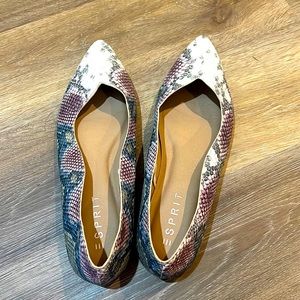 Esprit snake skin print flats.